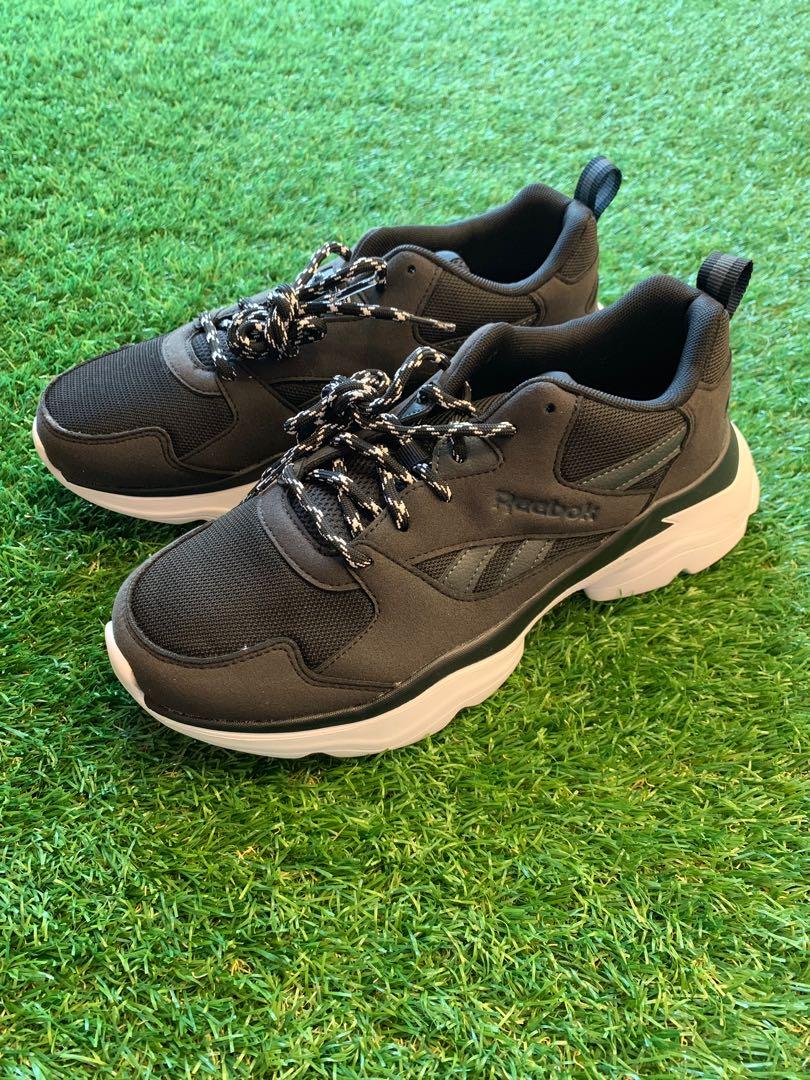 Reebok sales bridge sneakers