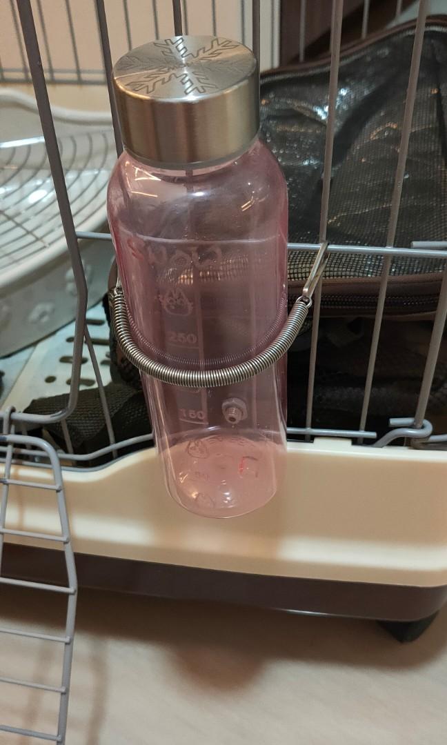 Silent guinea pig outlet water bottle