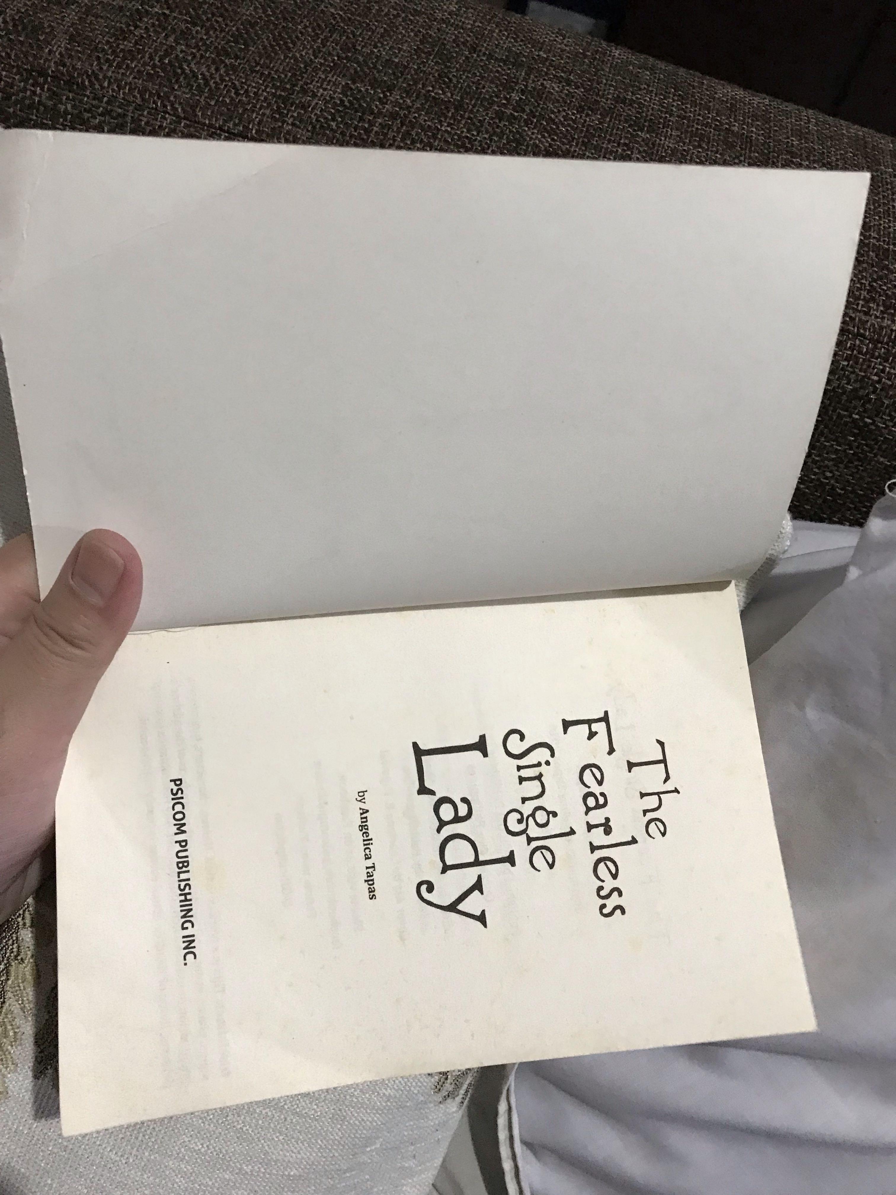 The Fearless Single Lady (Category: Storybooks) located in Quezon City. Submitted by mumsy1925 (Listing ID 249838073, Image 3). Description: Original price P150. Rfs decluttering. .
