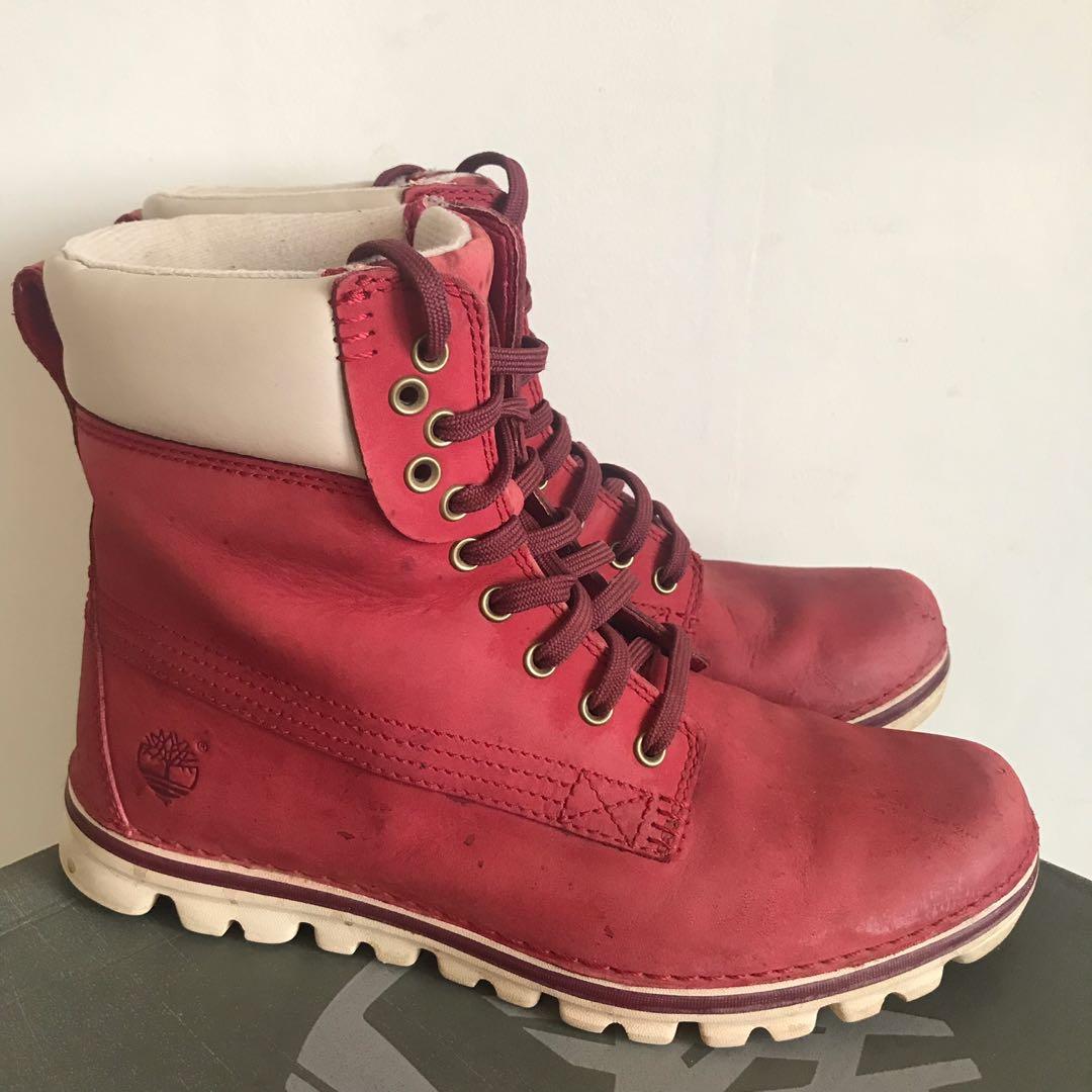 Red women on sale timberland boots