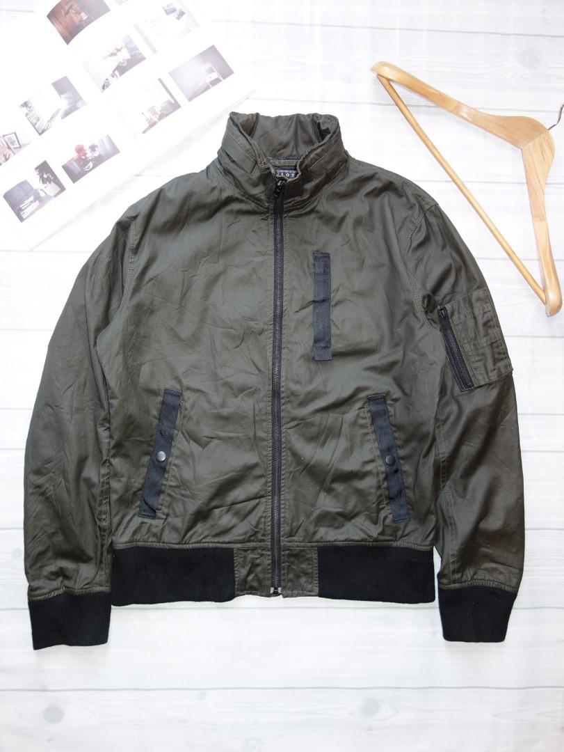 Uniqlo coated cloth on sale