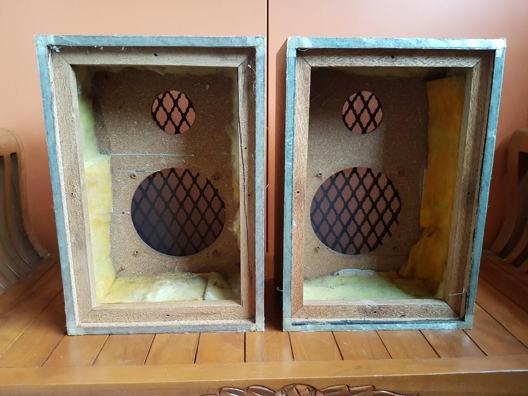 Vintage Speaker Box, Audio, Soundbars, Speakers & Amplifiers on Carousell