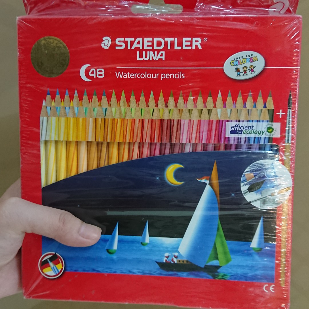 全新48色施德樓STAEDTLER 色鉛筆名牌子水性色鉛筆, 興趣及遊戲