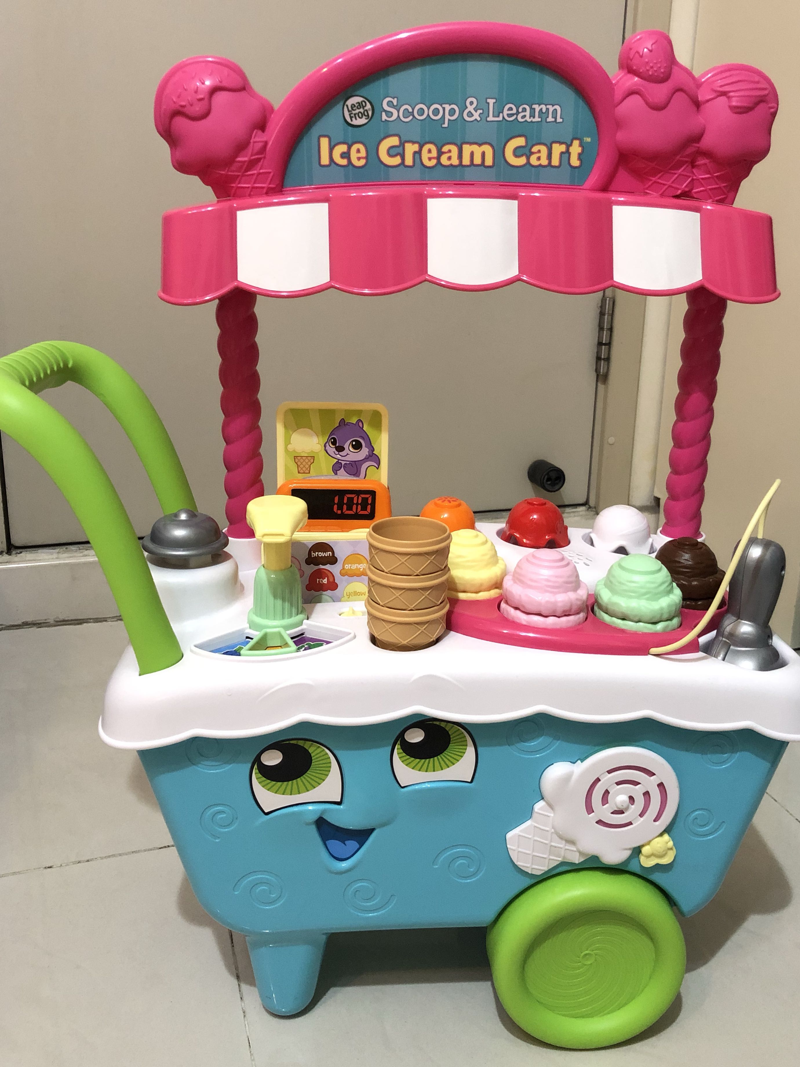 九成新 LeapFrog Scoop & Learn Ice Cream Cart 雪糕車玩具 (可互動發聲，配件齊)80 青衣交收