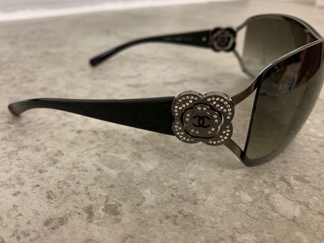 Chanel Sunglasses Flower Camellia Side Logo Black Silver