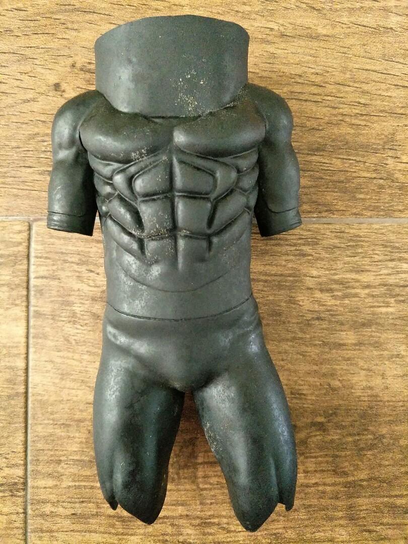 Batman billiken vinyl model kit, Hobbies & Toys, Toys & Games on Carousell