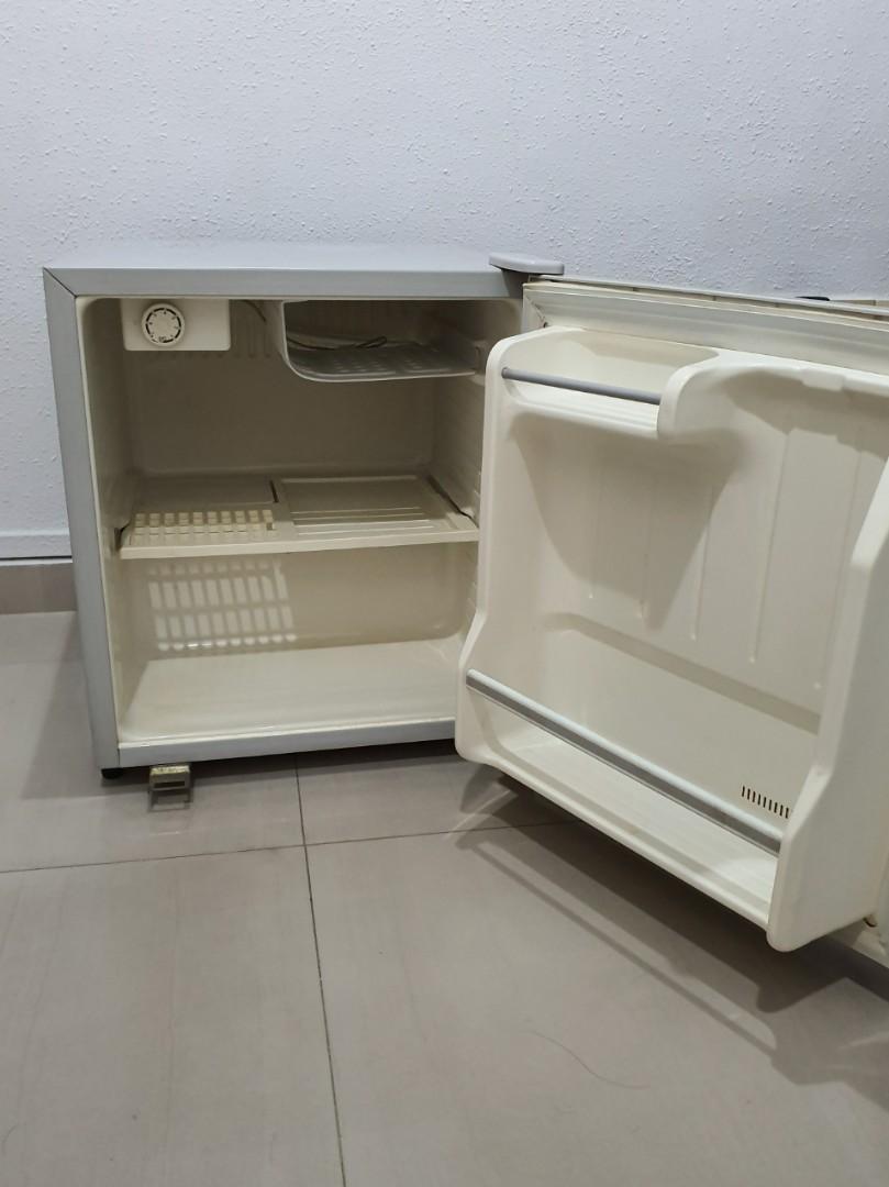 Cornell Mini Refrigerator, 44cm x 45cm x 50cm, Model RD1061, Home Appliance, TV & Home