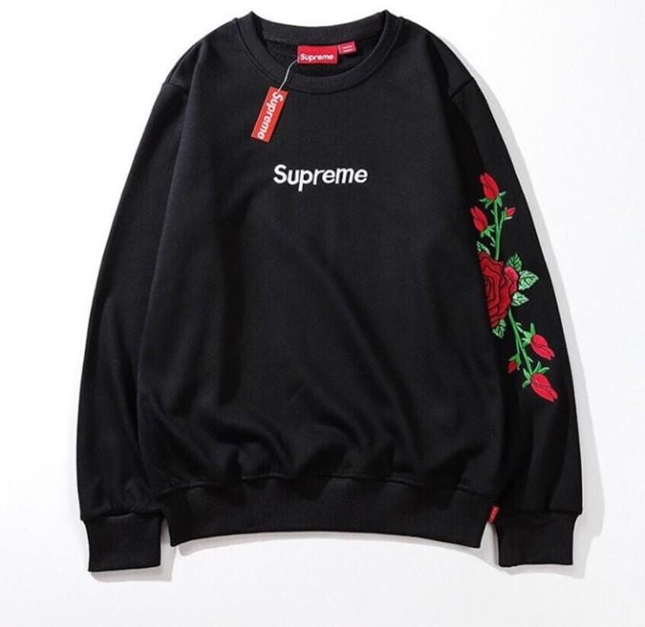 Crewneck Supreme rose embroidery sleeve 