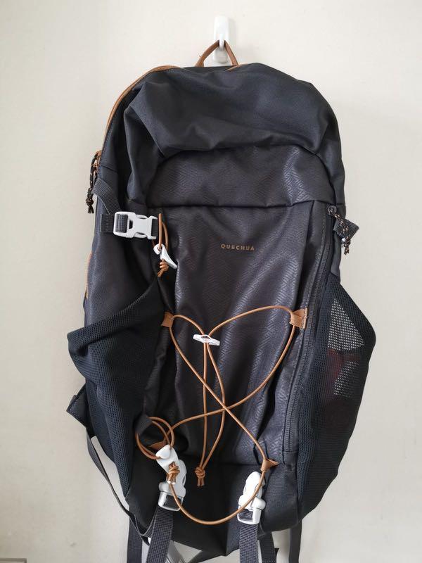 quechua backpack 35l
