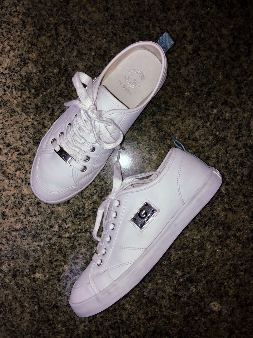 guess snakeskin sneakers
