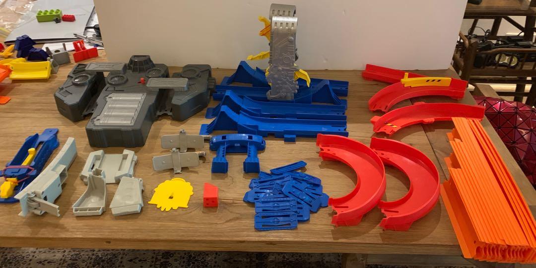 hot wheels track builder total turbo takeover