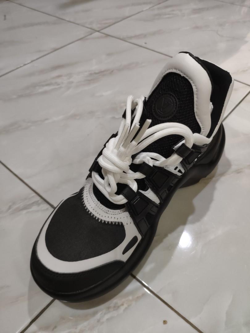 Asli import sepatu Louis Vuitton Archlight Sneaker