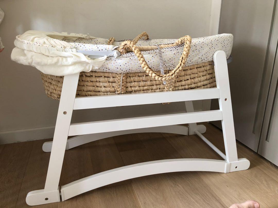 electric rocking moses basket