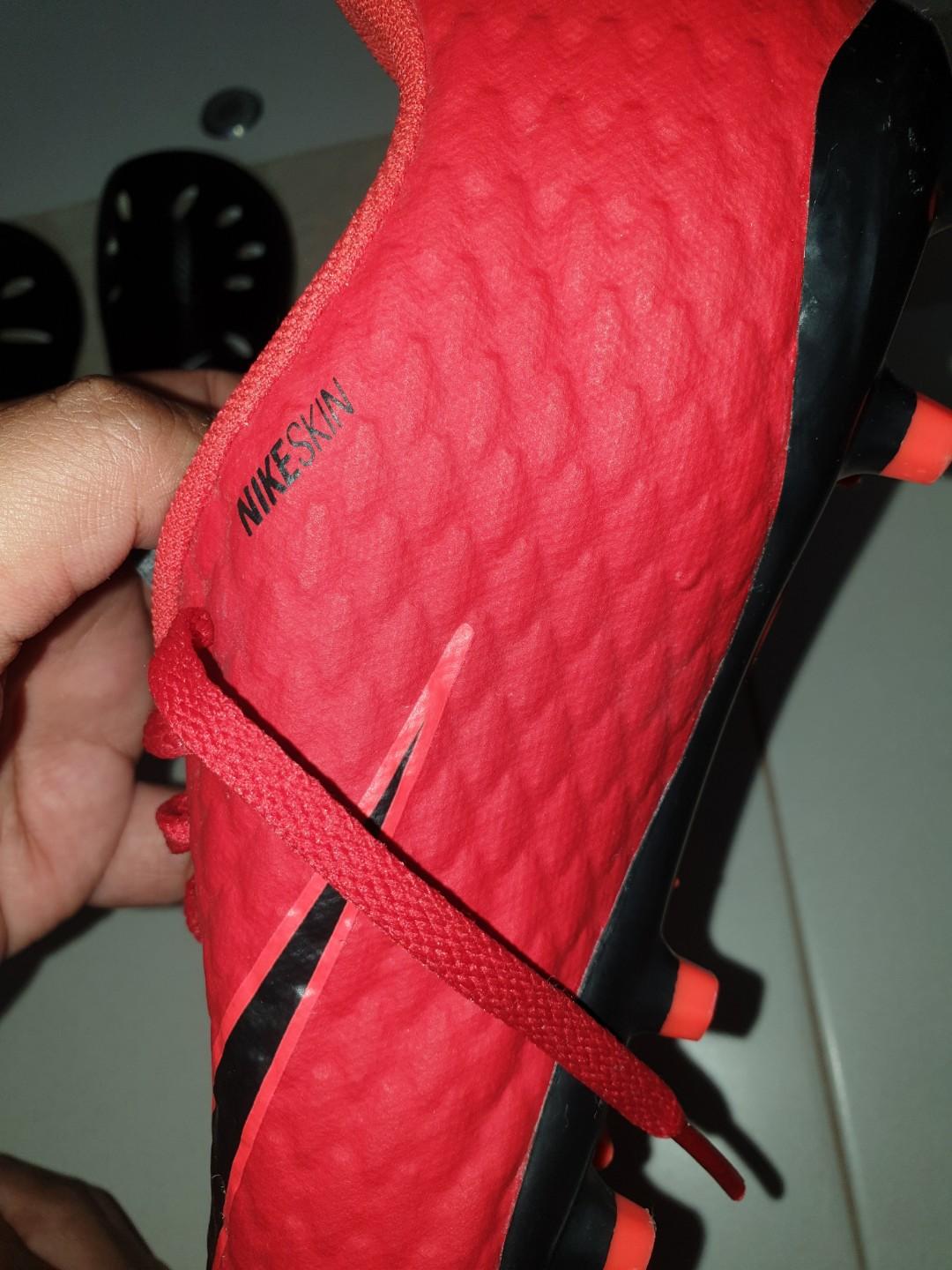 nike hypervenom junior