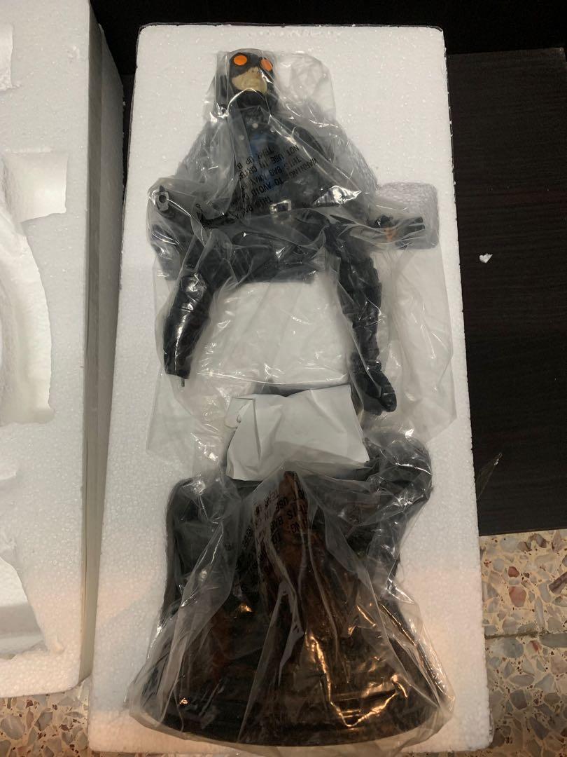 Sideshow Electric Tiki Hellboy Lobster Johnson statue 地獄男爵 龍蝦 絕版限量500個