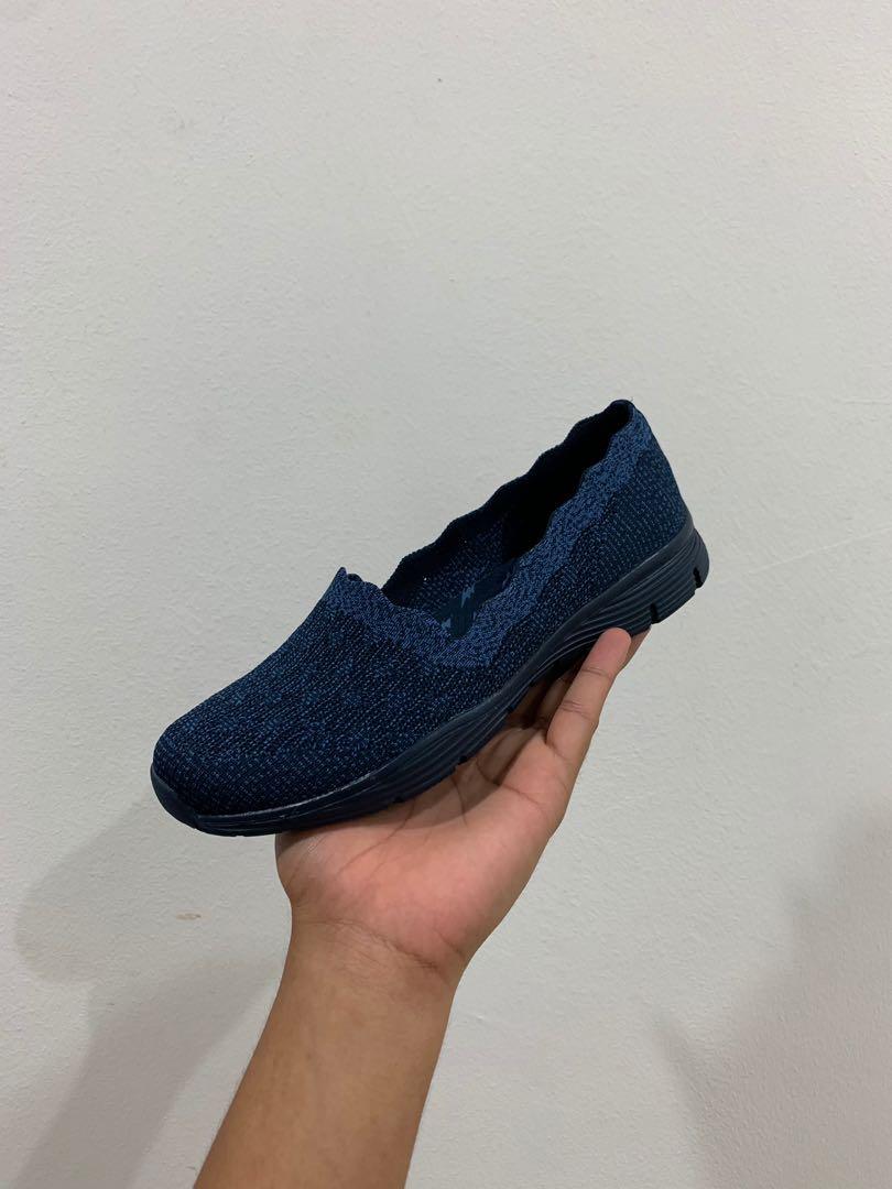 skechers classic fit air cooled