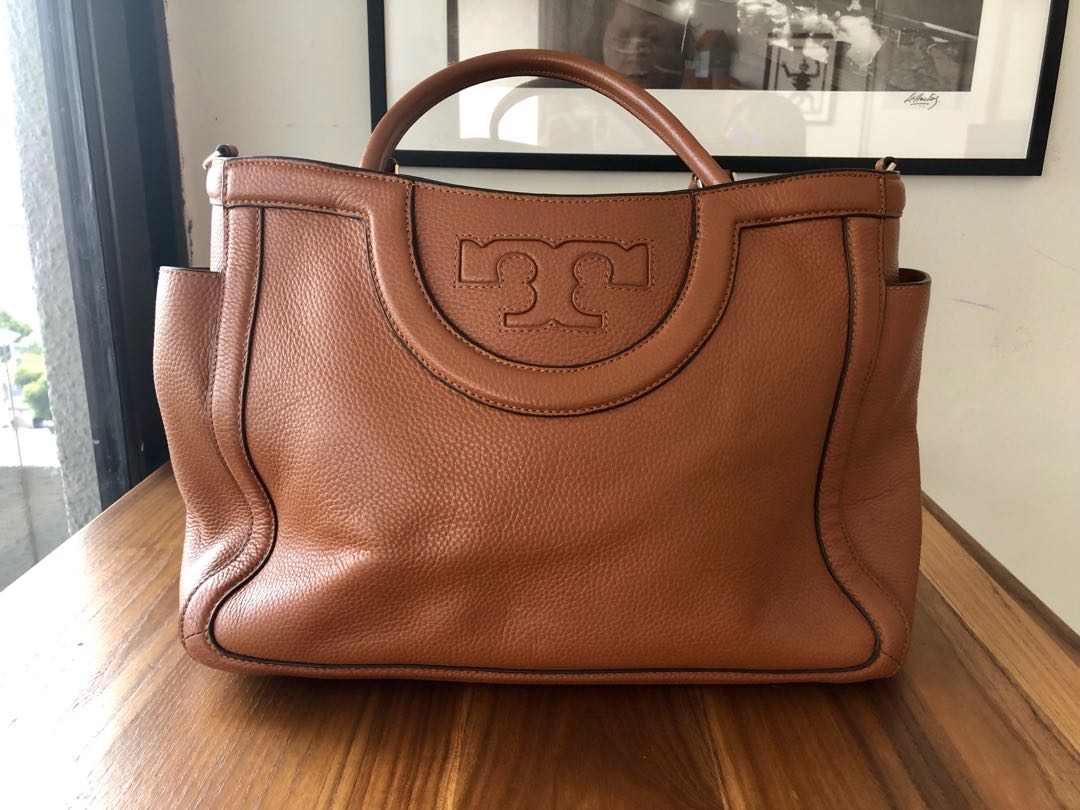 Tory Burch 'Serif T' Leather Handbag, Women's Fashion, Bags & Wallets, Tote  Bags on Carousell