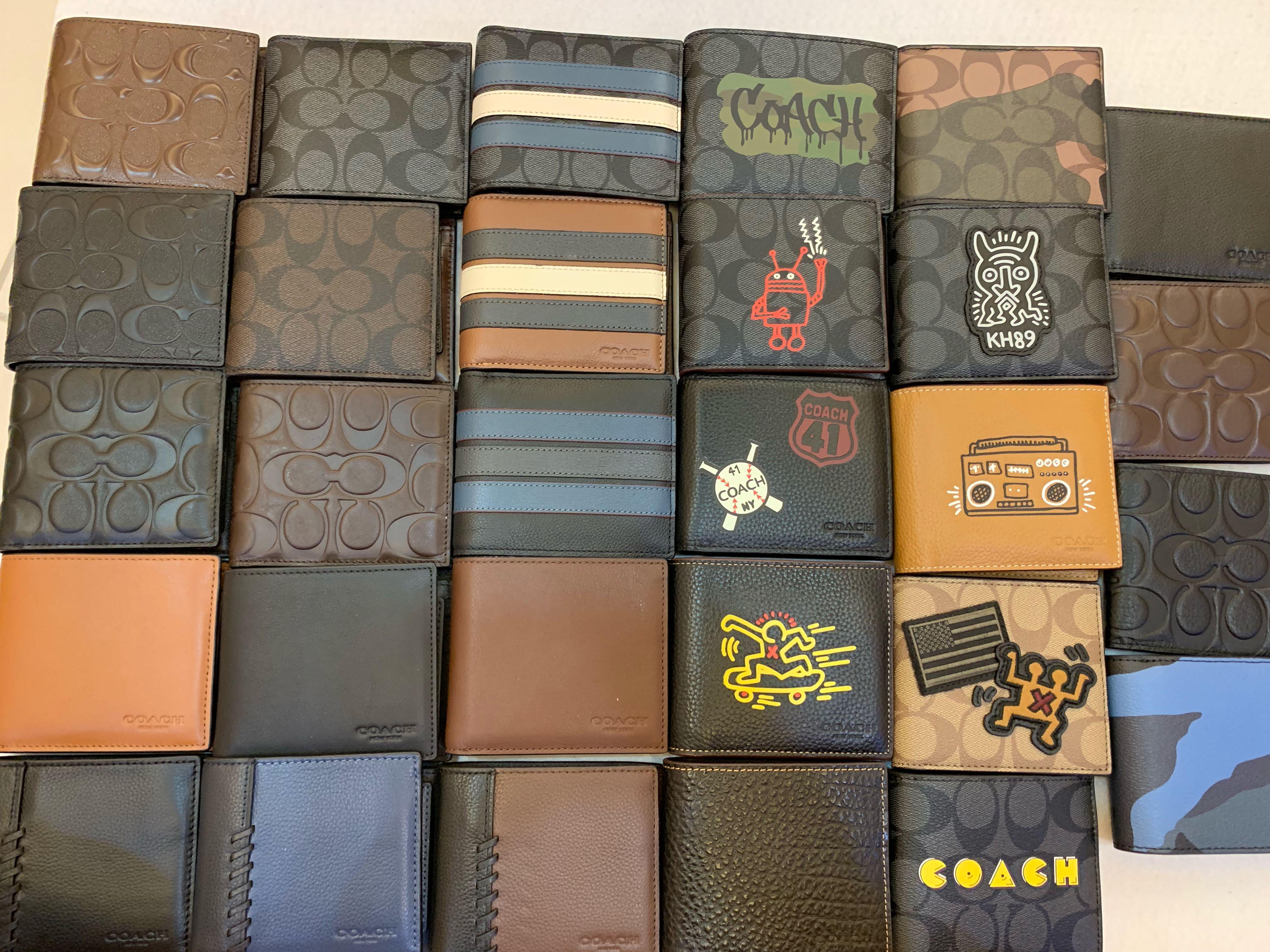 kh89 coach wallet