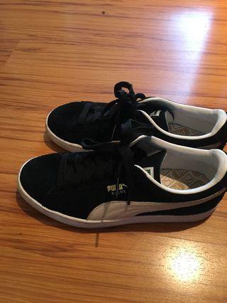 PUMA SUEDE