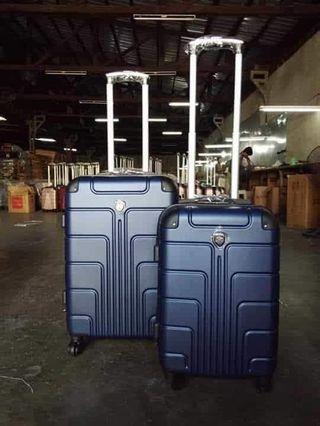 Luggage avail size ,Small.medium .large and XL