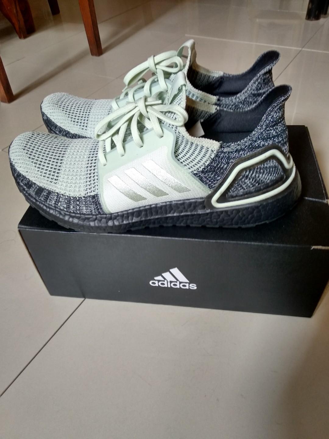 Ultra boost online 19 black mint