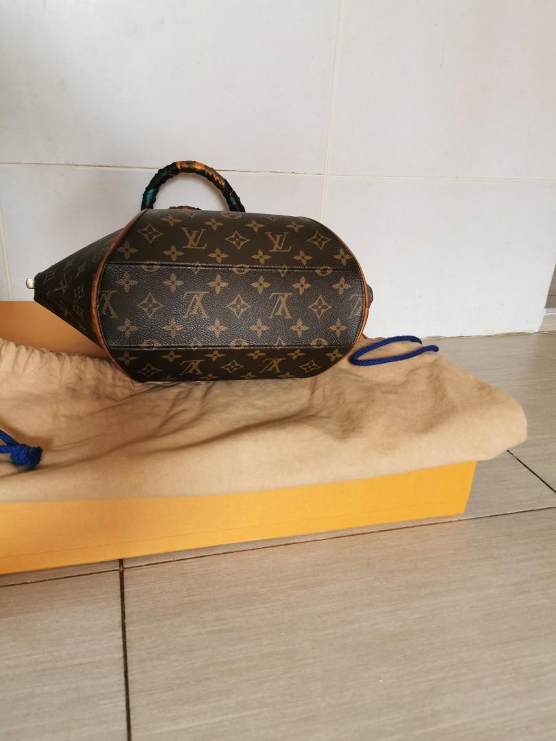 Authenticity Guarantee LOUIS VUITTON Ellipse MM M51126 Monogram