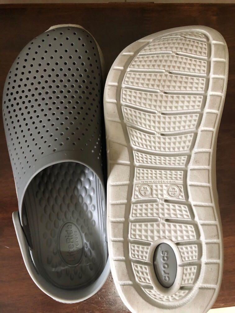 where can i buy crocs around me