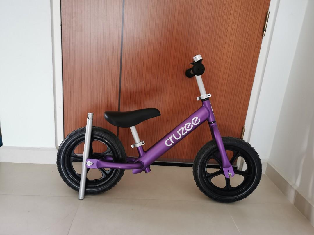 Cruzee Balance Bike Bicycles Pmds Bicycles Others On Carousell