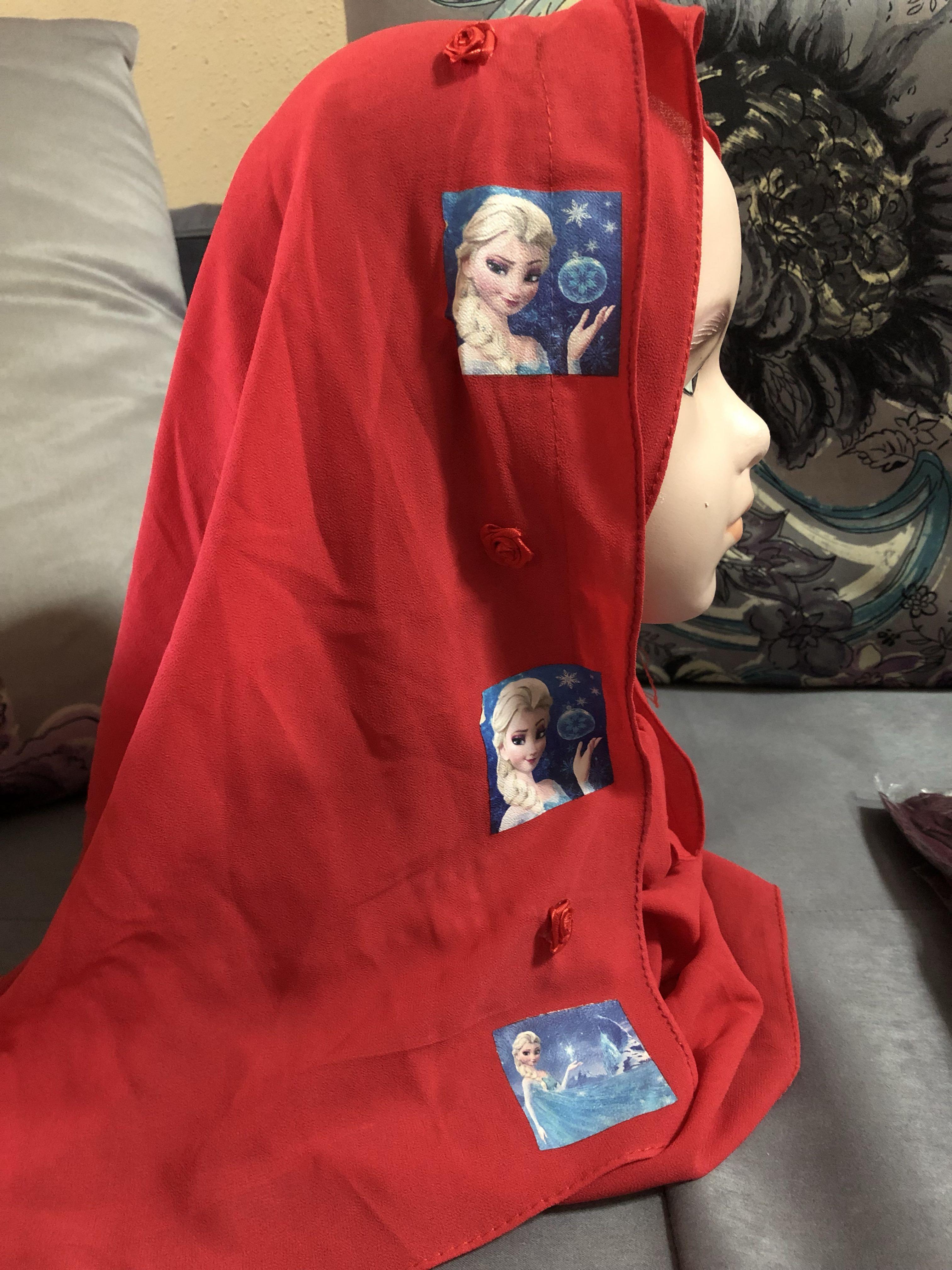 Unduh 95+ Gambar Frozen Pakai Tudung Paling Baru Gratis