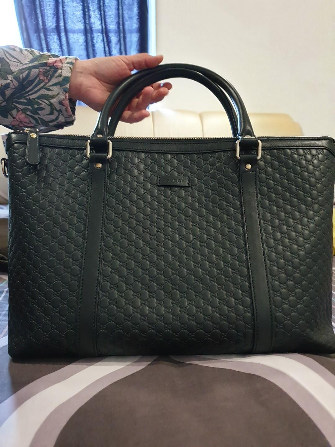 Gucci Signature leather top handle bag 