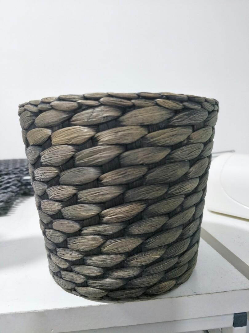 Ikea Druvflader Plant Pot Water Hyacinth Grey 12 Cm Everything Else On Carousell