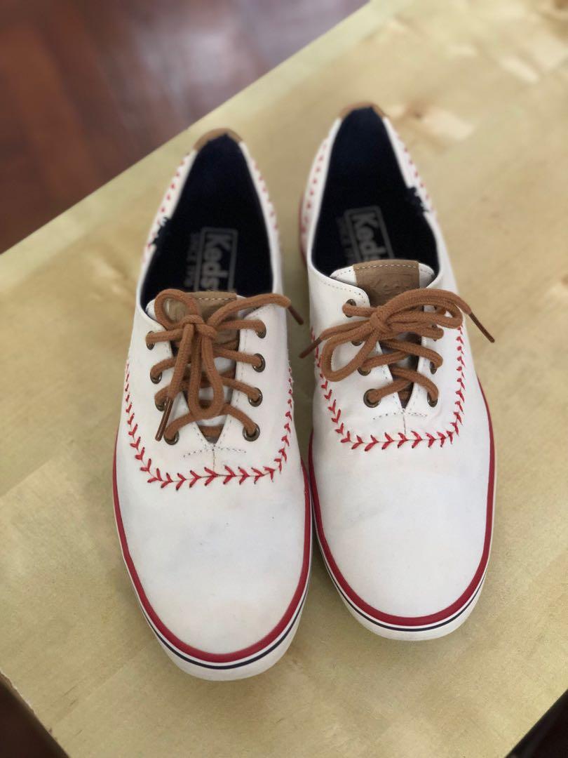 keds champion pennant