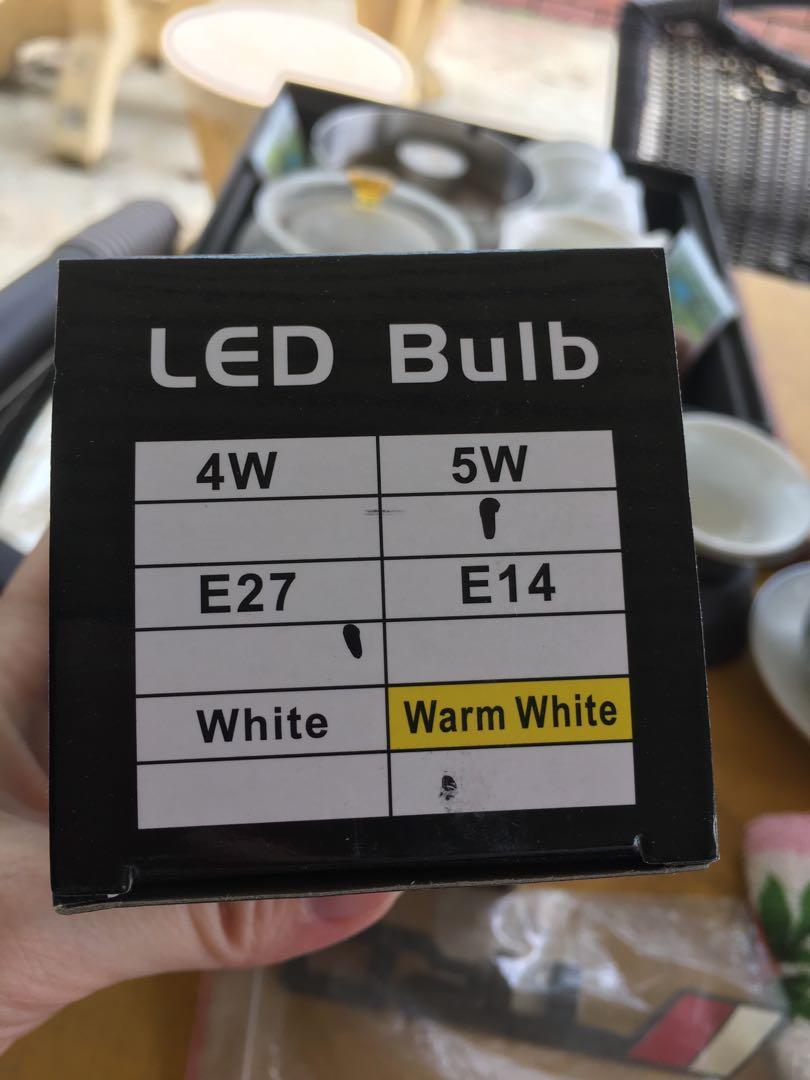 light (Category: Lighting) located in Singapore. Submitted by kfchello (Listing ID 250313492, Image 3). Description: .