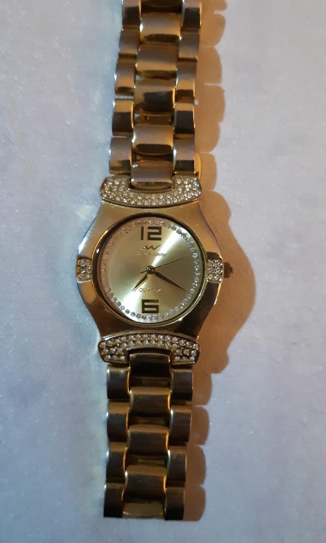 Marreo valentino watches outlet