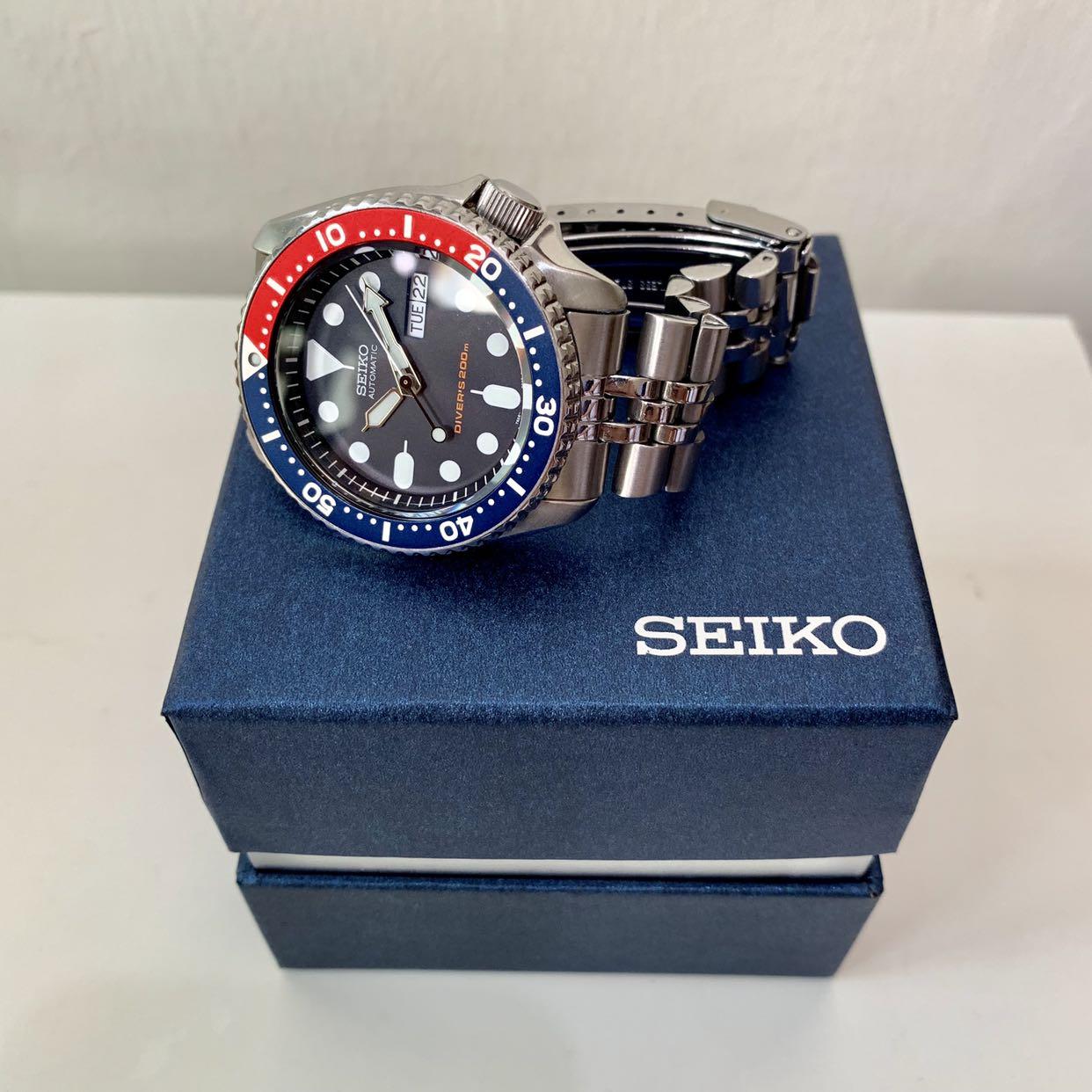 Seiko SKX009 K2, Men's Fashion, Watches & Accessories, Watches on Carousell