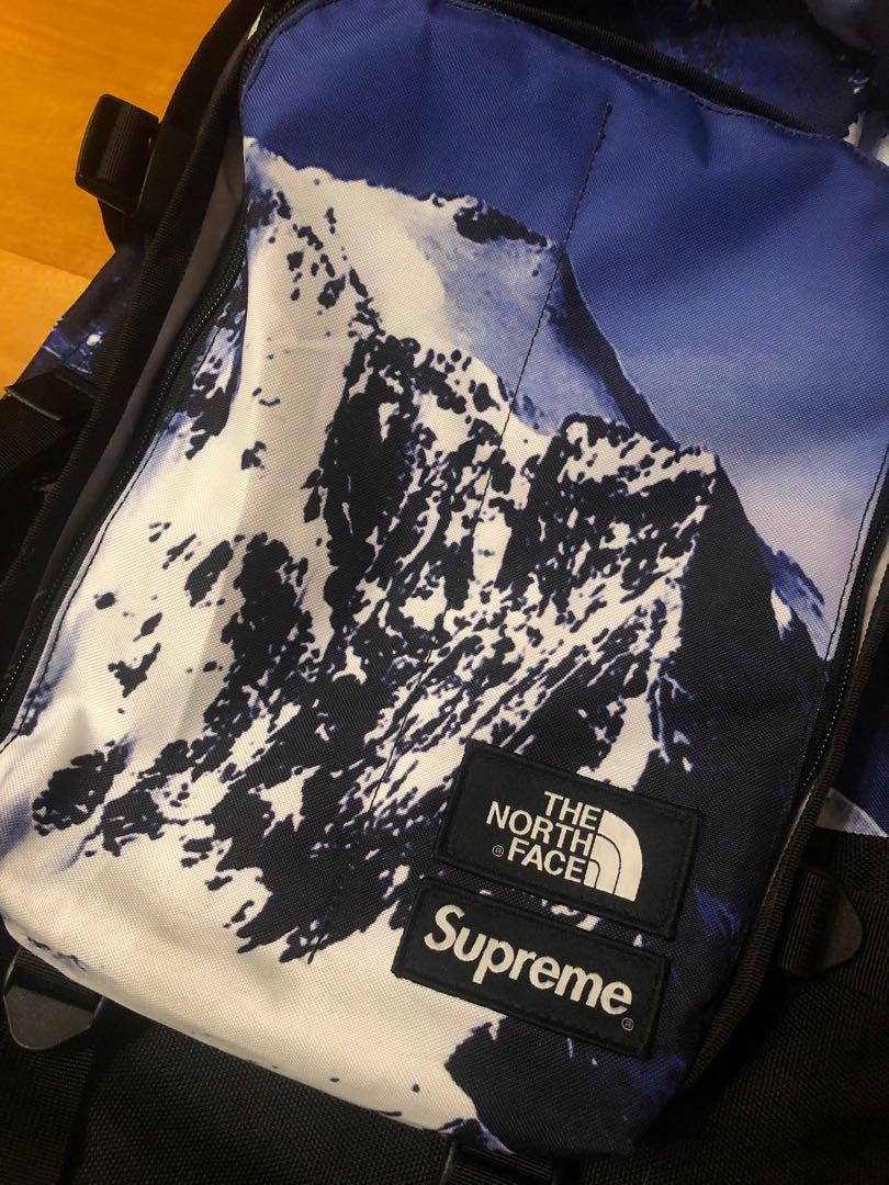 supreme north face snow mountain