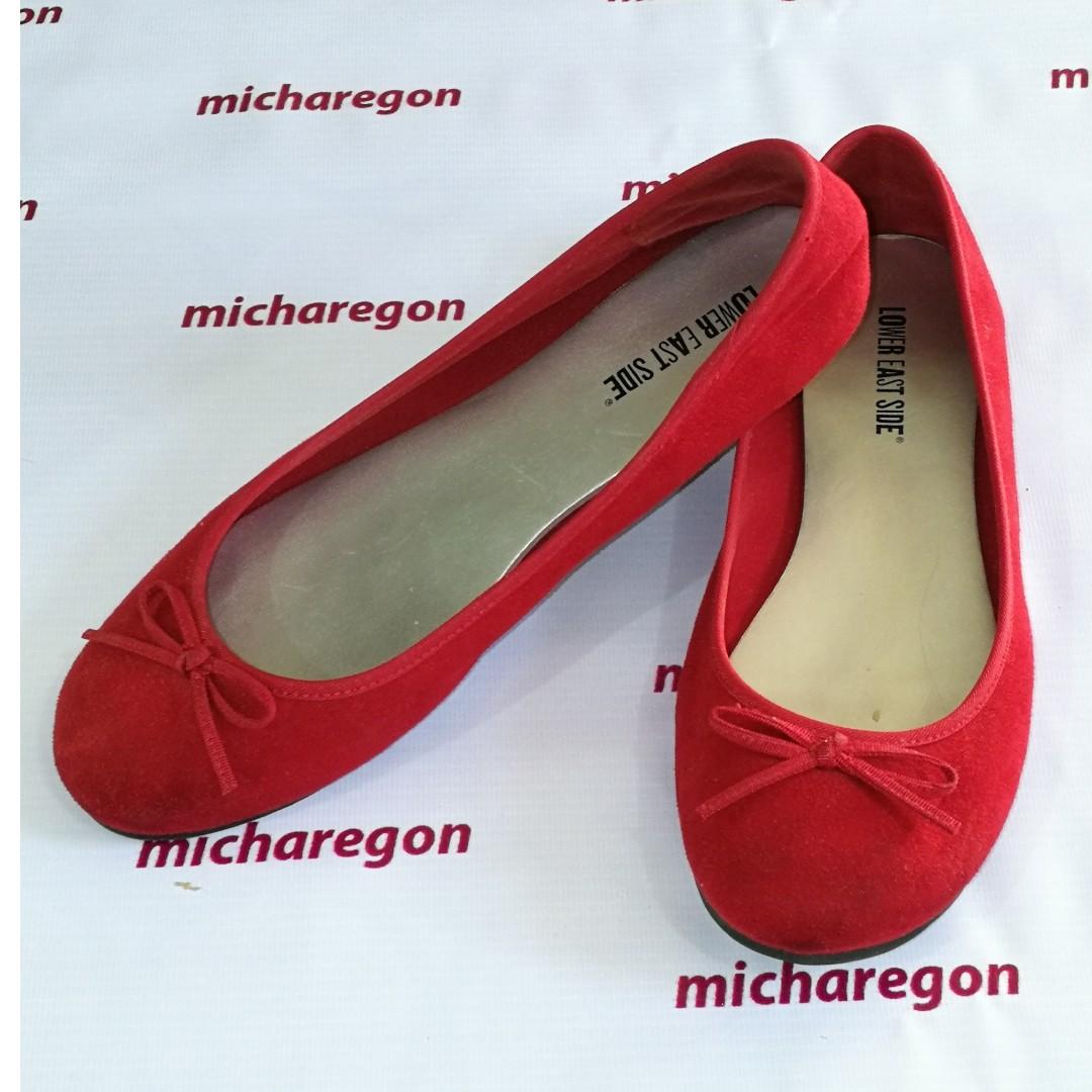 Red ballet flats payless shop