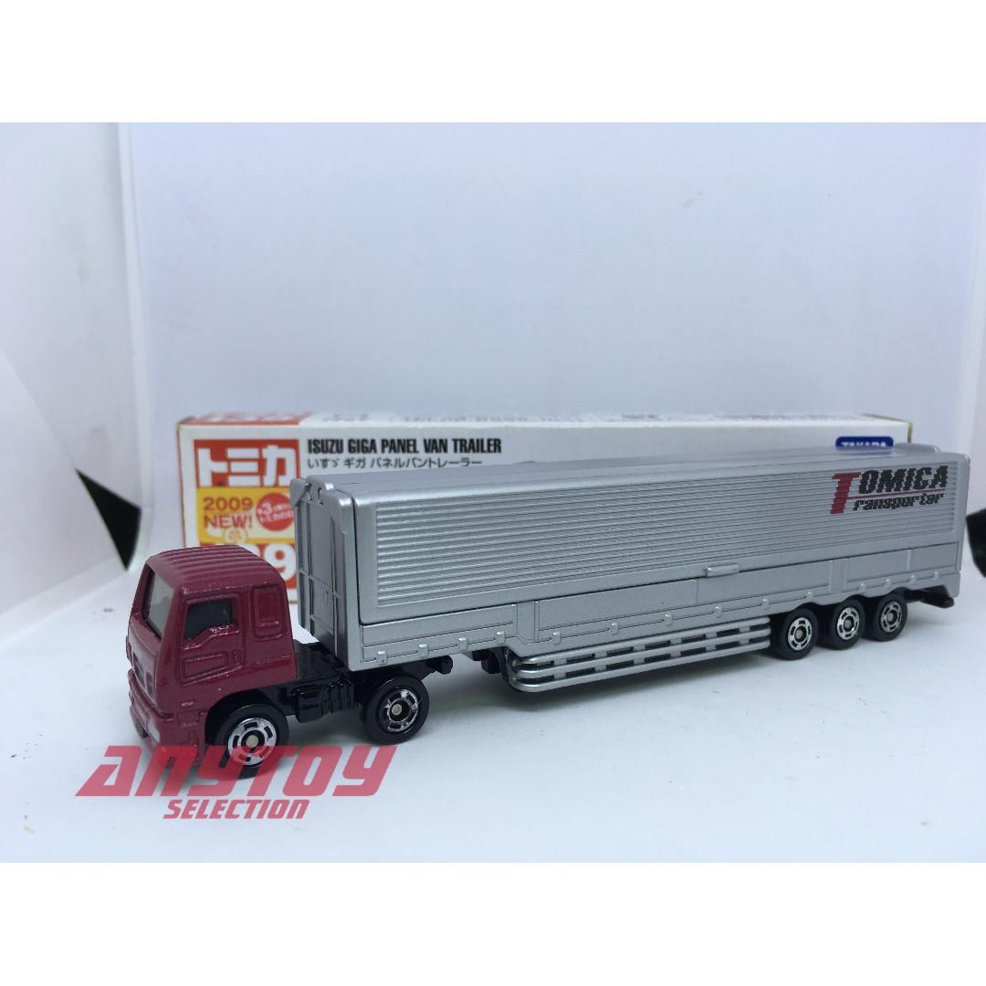Tomica 車仔no 139 Isuzu Giga Panel Van Trailer 09新車貼 玩具 遊戲類 玩具 Carousell