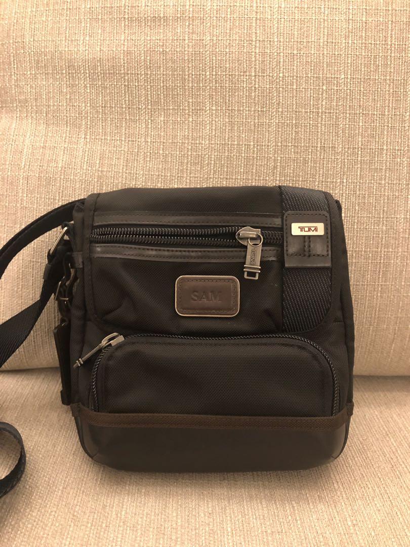 tumi alpha bravo barstow