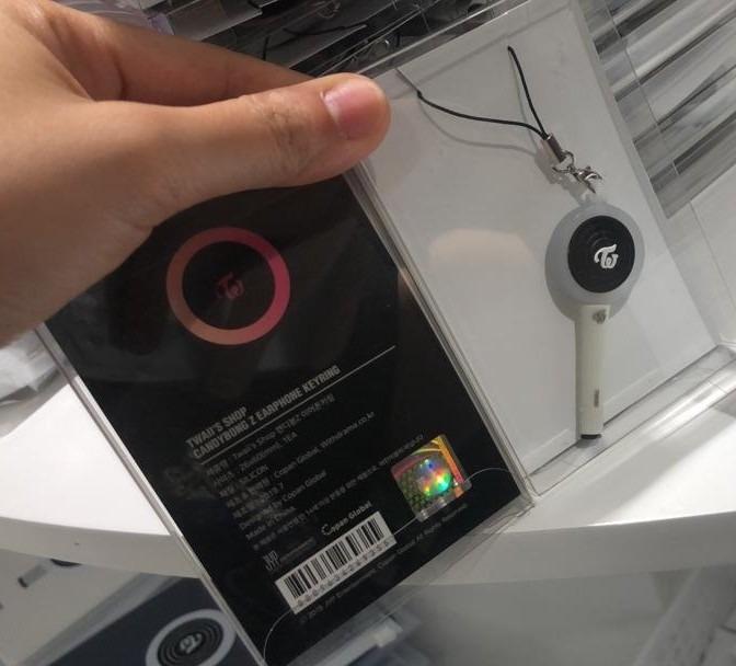 Twice Candybong Z Earphone Keyring Entertainment K Wave On Carousell