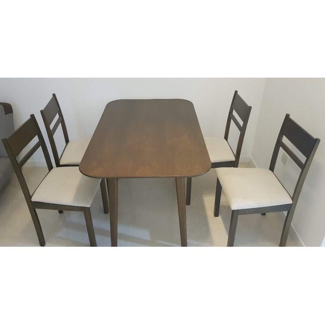 Used Table And 4 Chairs Furniture Tables Chairs On Carousell