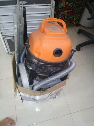 Vacuum Cleaner #HariRaya50