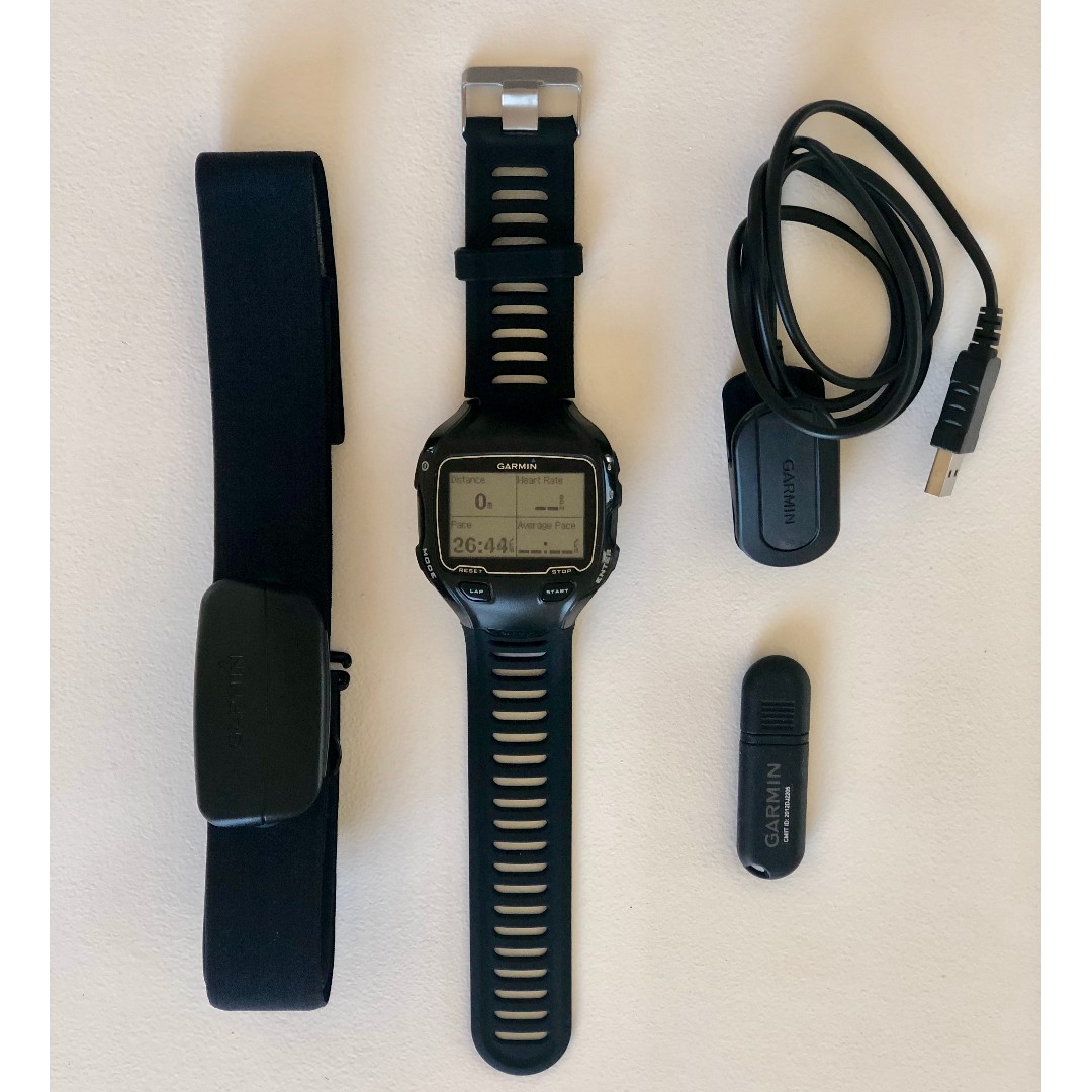 2nd Hand Garmin Forerunner 910XT with Heart Rate Monitor Sports