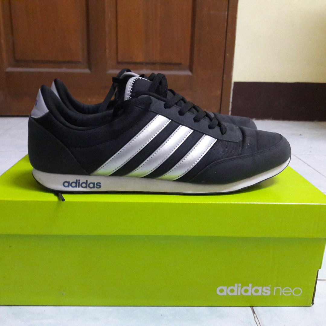 Adidas Neo V Racer Limited Edition, Men's Fashion, Footwear, Sneakers on  Carousell