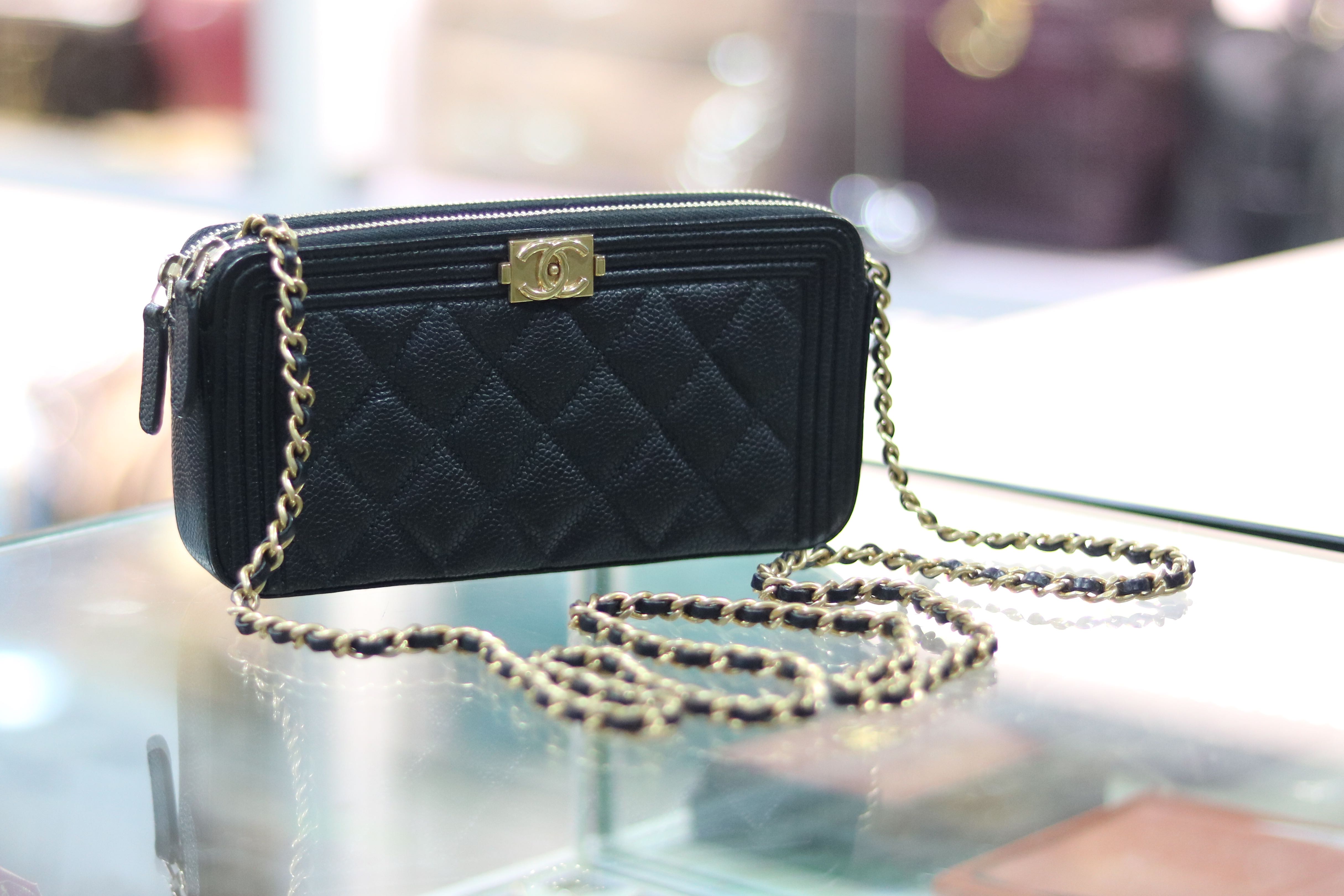 Chanel Boy Wallet On Chain 2020  #Pros&Cons #Review #howistoremybag  #unboxing 