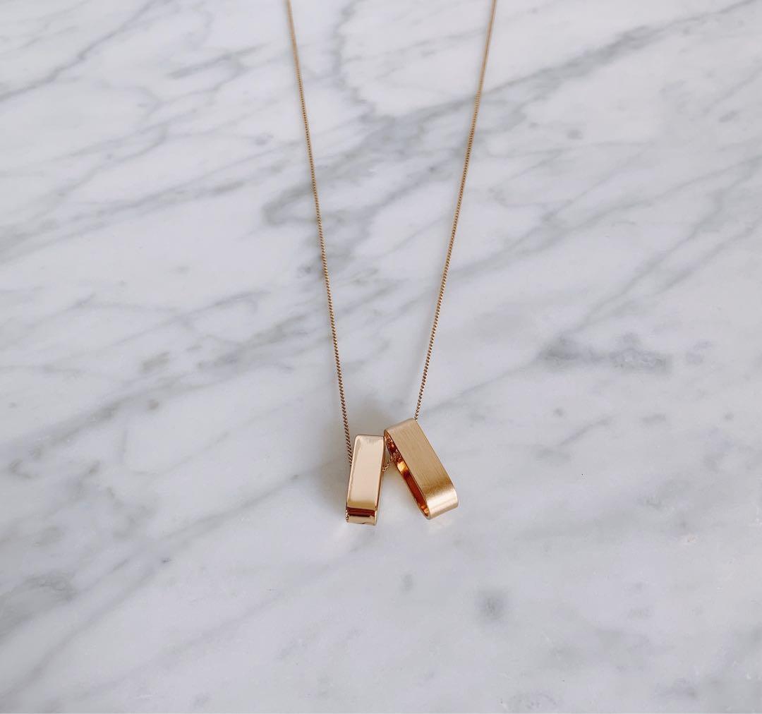 Cos gold necklace shop
