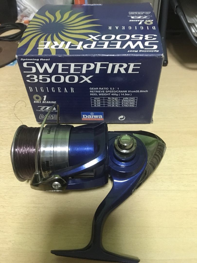 Daiwa Sweepfire 3500X Fishing Reel, Sports Equipment, Fishing on Carousell