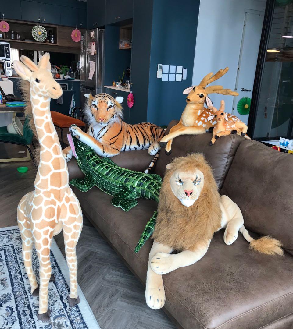 Giant stuffed jungle 2024 animals