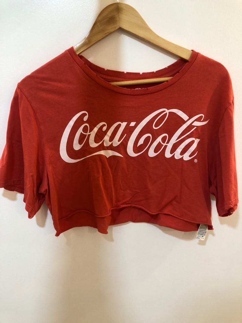 Forever 21 Coca Cola Crop Top Shirt Women S Fashion Clothes Tops On Carousell