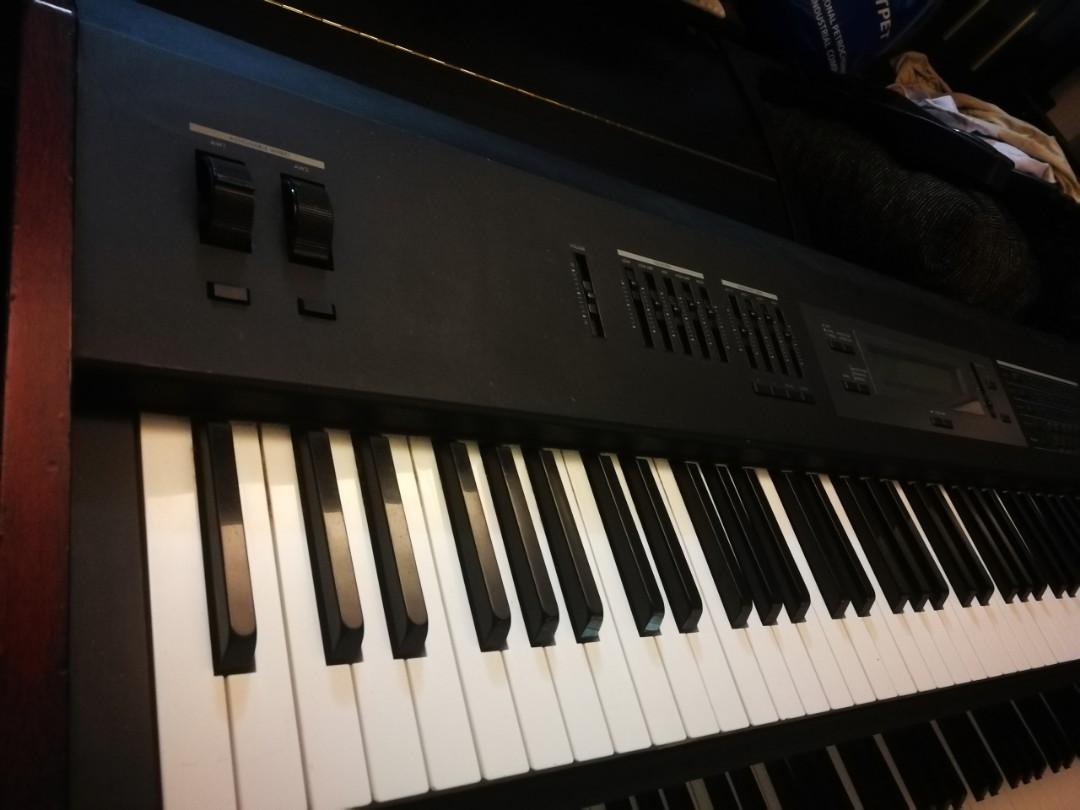 SG ProX 88Key Weighted Action Synthesizer, Hobbies & Toys, Music